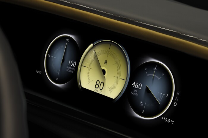 Százezer lyuk, 18 kilométer cérna van ebben a kocsiban 10