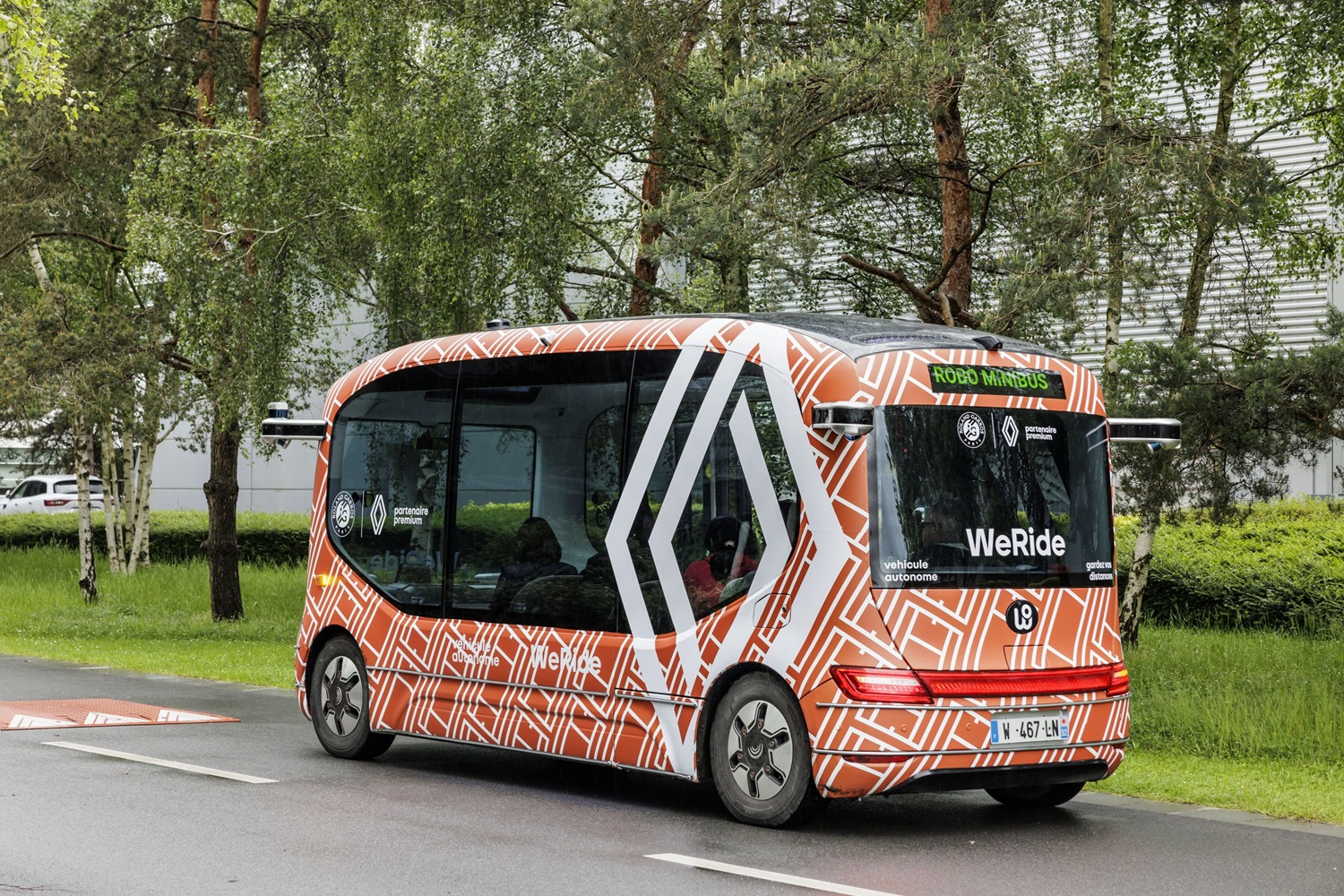 Ez a Renault már sofőr nélkül suhan