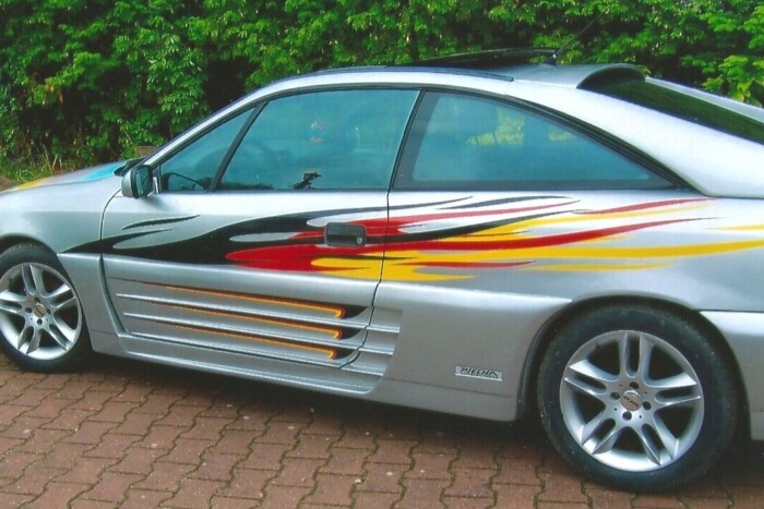 Eladó egy Opel Calibra a lehető legütősebb tuninggal