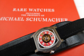 Több mint egymilliárdot hoztak Schumacher luxusórái