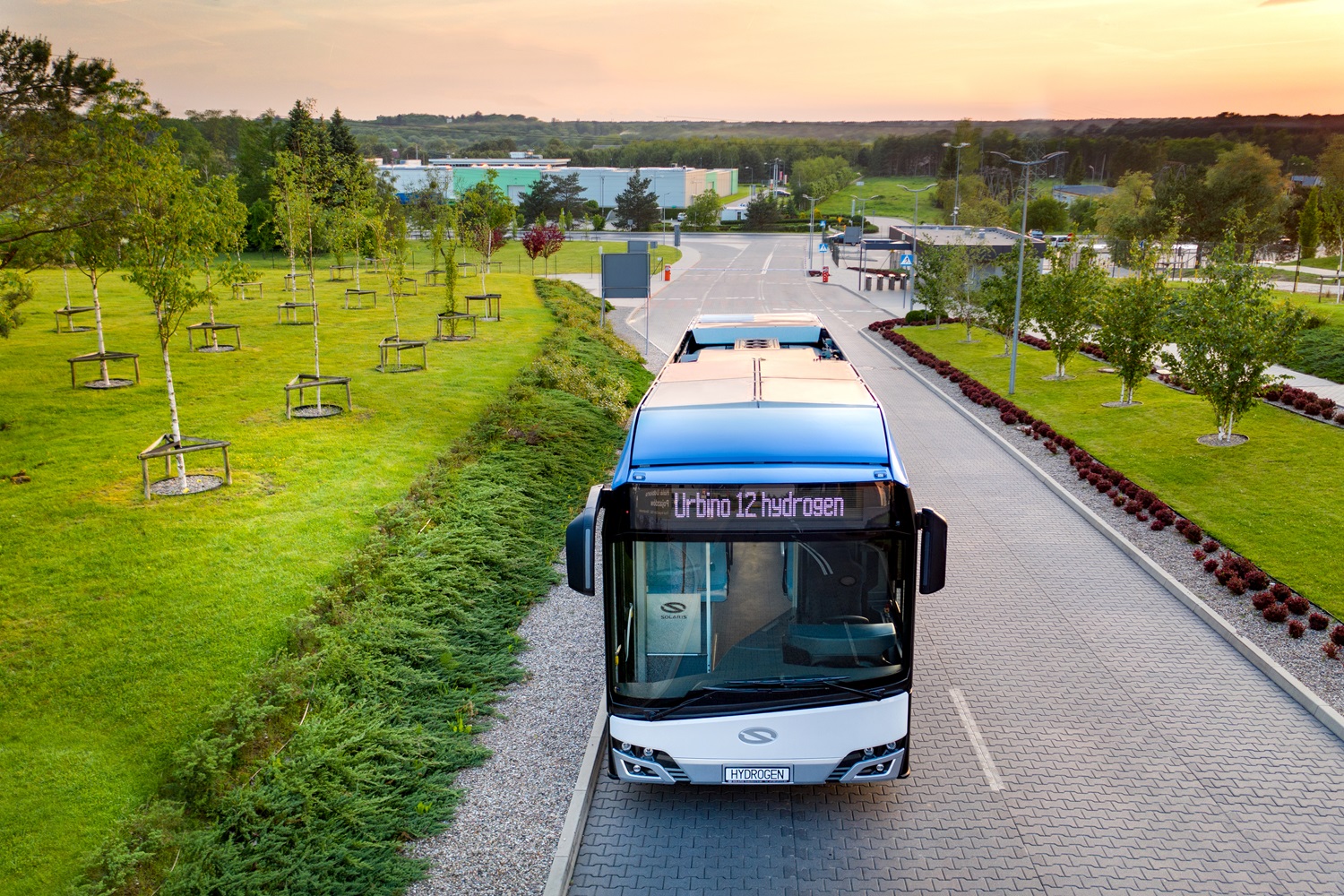 Új zöld rendszámos buszra ülhetnek a magyarok