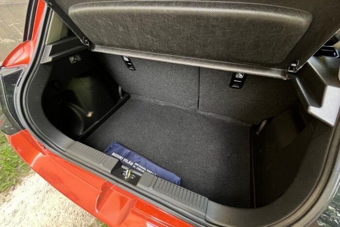 Budapesten vezettük a legújabb Suzuki Swiftet! 10