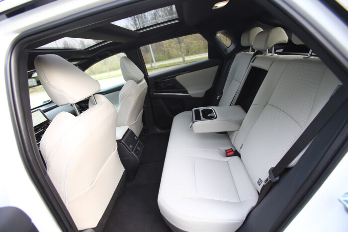 Nem a Toyotáé a világ legjobb villanyautója 9