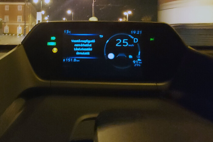 Nem a Toyotáé a világ legjobb villanyautója 18