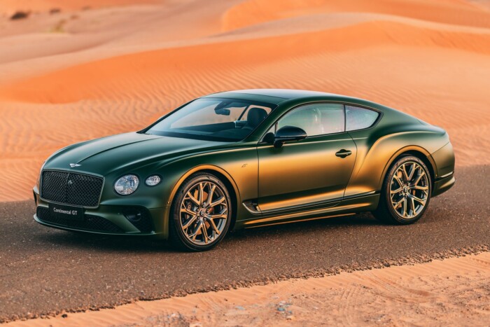 Újabb V8-as luxusautók tűnnek el Európából