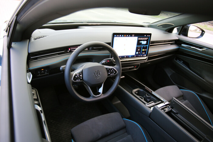 Komoly autót hozott Magyarországra a Volkswagen 19 | Vezess Komoly autót hozott Magyarországra a Volkswagen 19