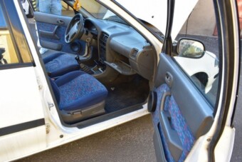 Parkolóhelyen álló autót adott el sajátjaként egy 17 éves nógrádi fiatal