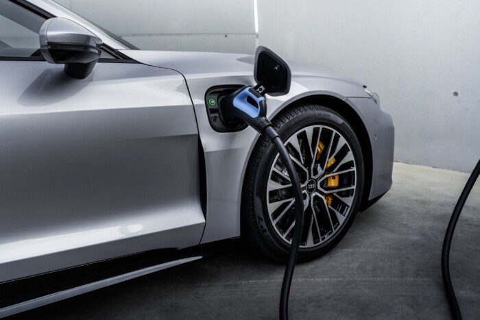 Nem épített még ilyen erős autót az Audi 9