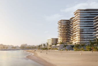 Arab strandra költözik a patinás brit autómárka