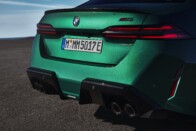 Itt az új BMW M5, pusztítóbb, mint valaha! 141