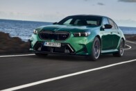 Itt az új BMW M5, pusztítóbb, mint valaha! 149