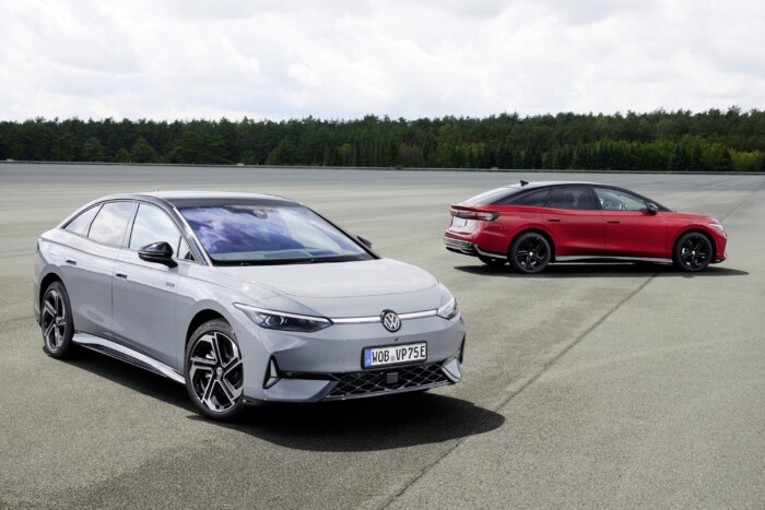 Új verziókkal erősít a Volkswagen új zászlóshajója 7