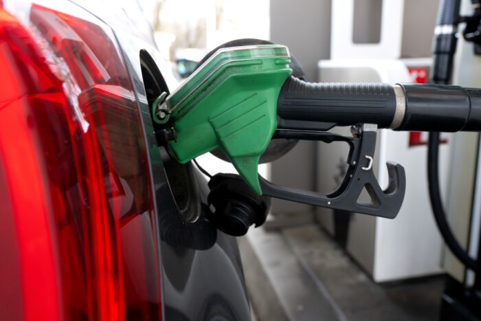 Nincs megállás, újabb áremelés jön a hazai kutakon