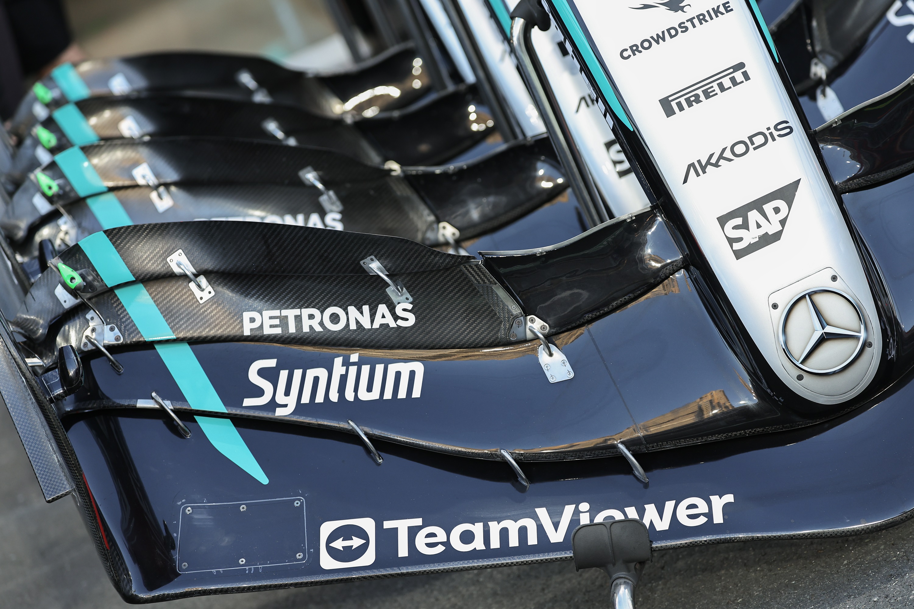 F1: Nem foglalkozik szárnyügyekkel az FIA