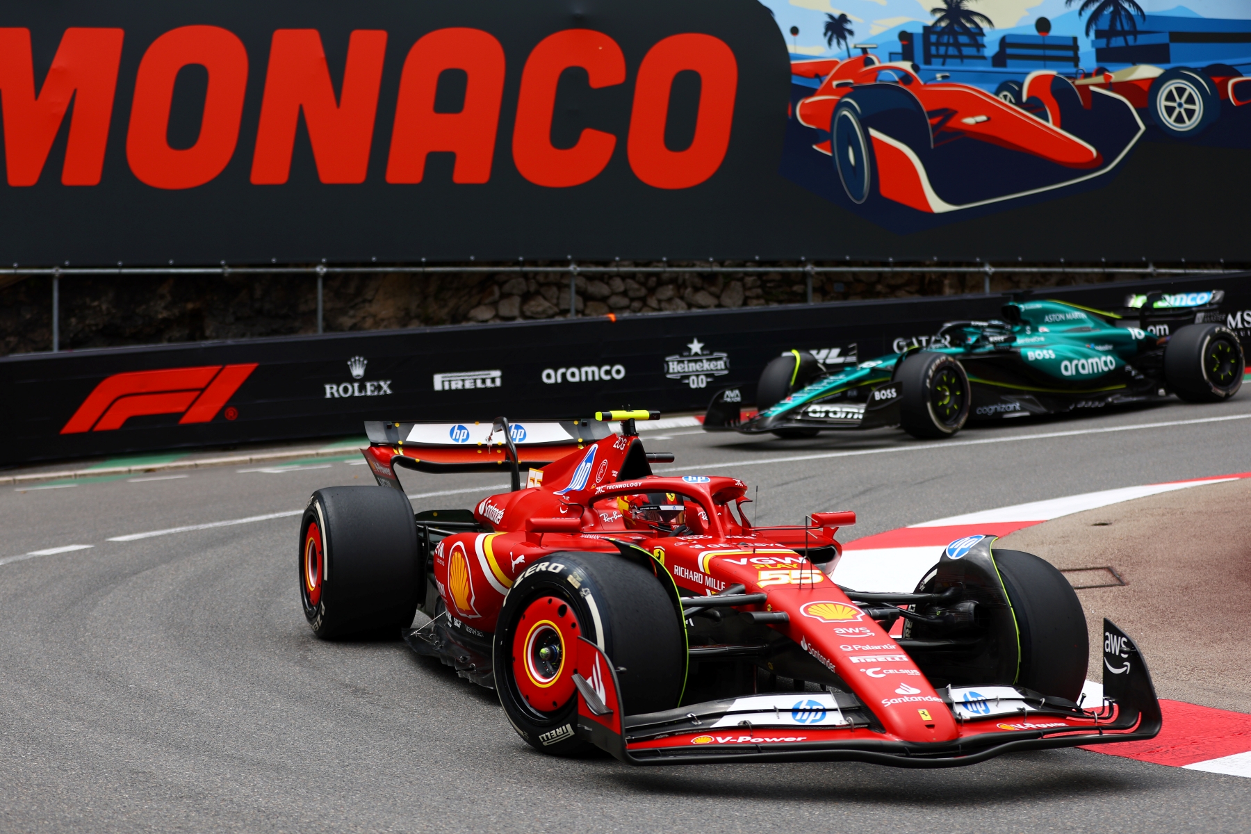 F1: Kulcsfigurát csábítanának el a Ferraritól