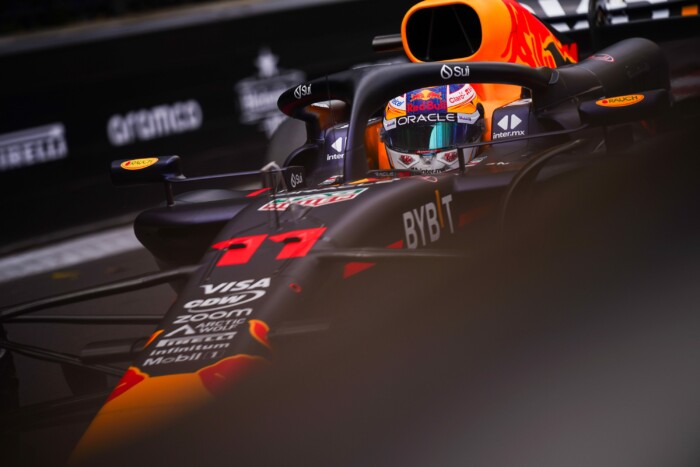 F1: Hivatalos, marad Perez a Red Bullnál