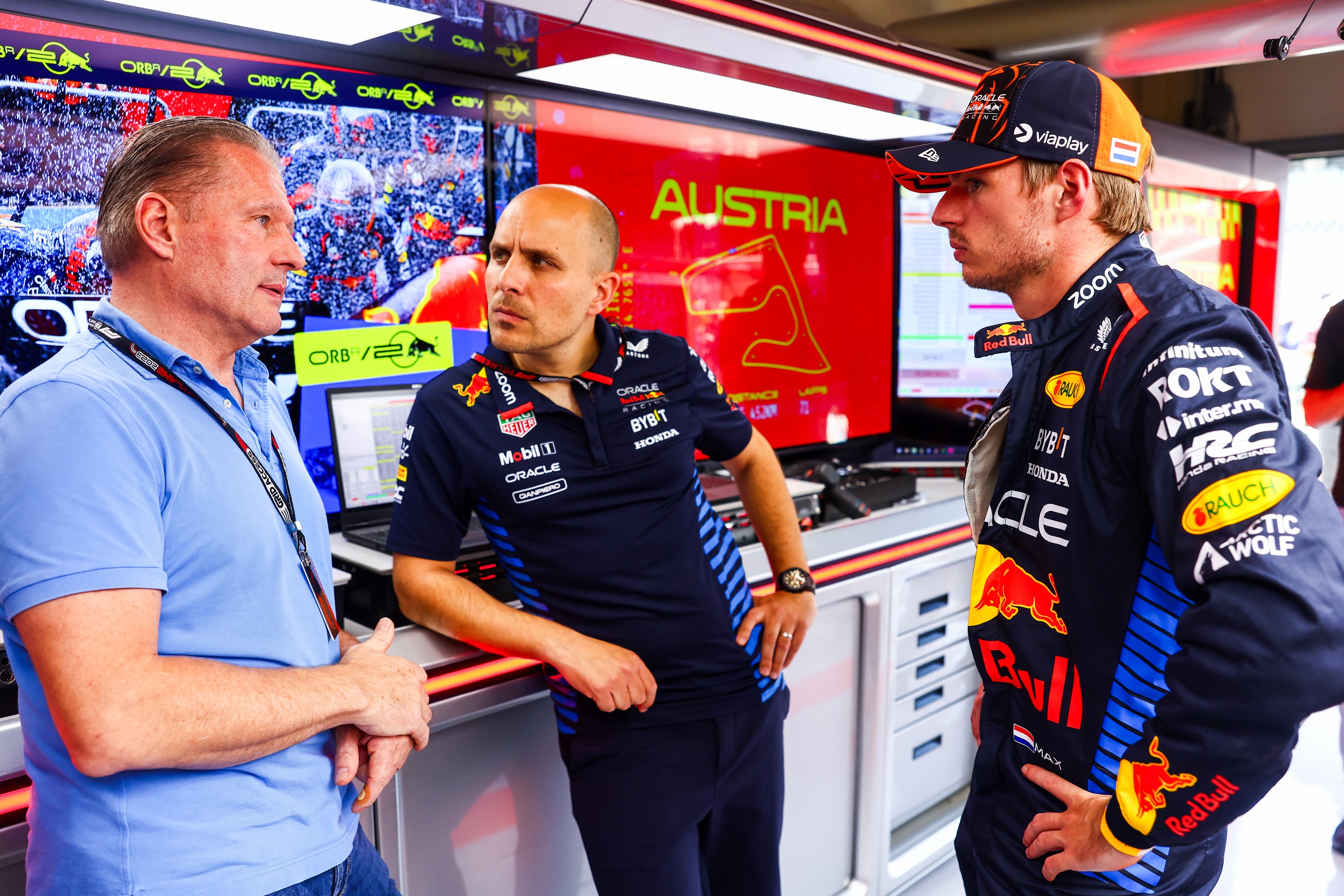 F1: Megvédte apját a Red Bull-balhéban Verstappen