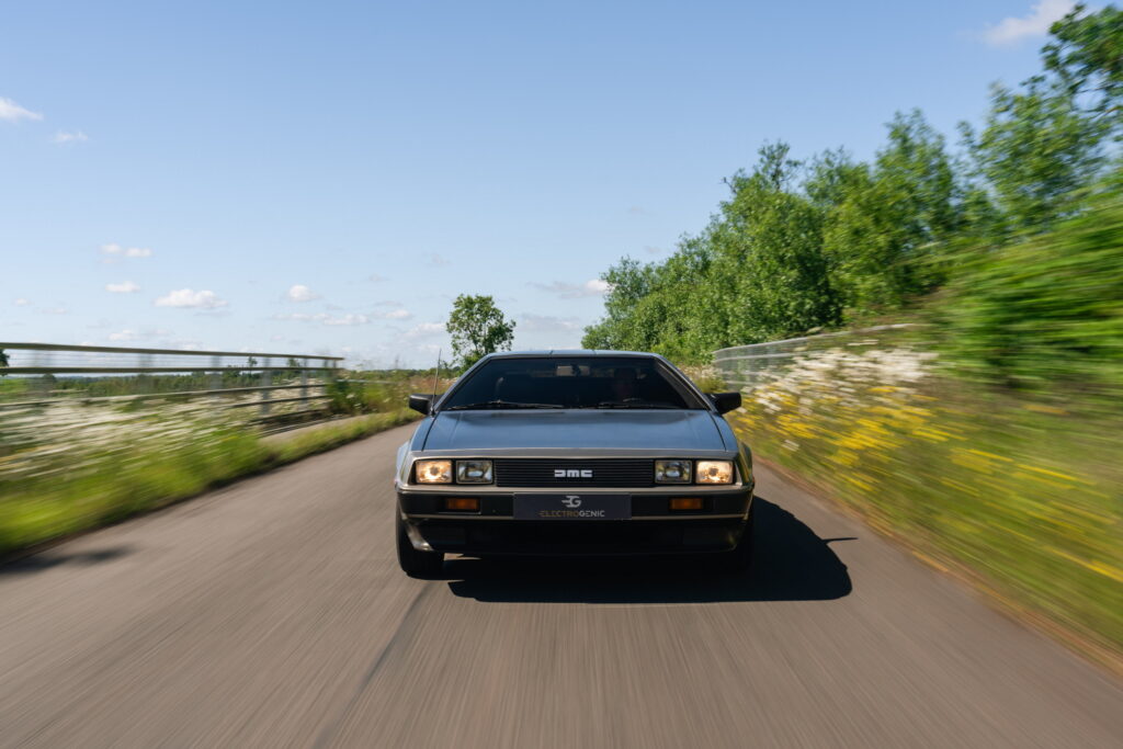 Áldás a Delorean számára hogy villanymotort kapott 19