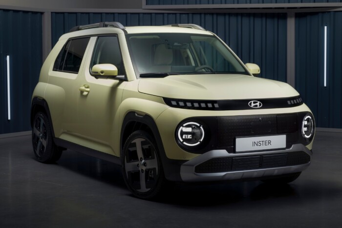 Miniautó, nyújtott tengelytávval