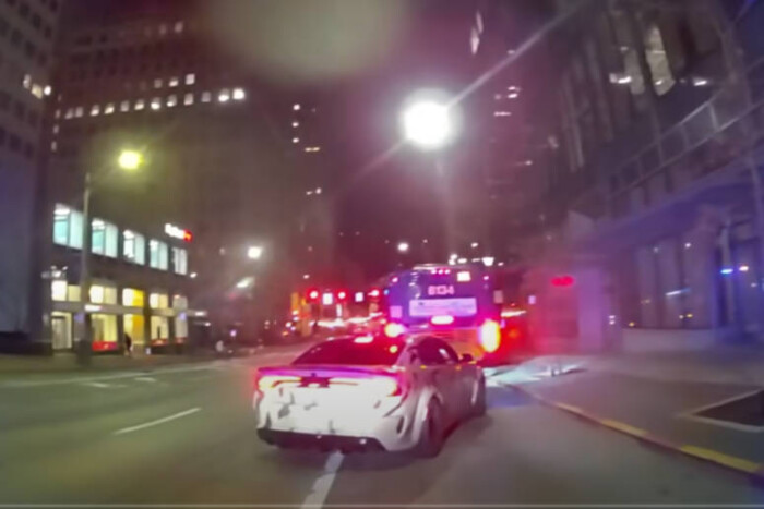 Ordító kipufogóval zavarta fel a várost éjjel, most milliós bírsággal néz szembe