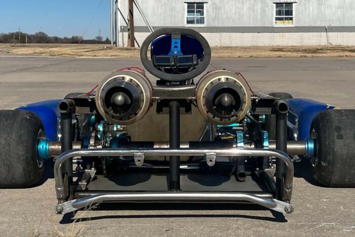 Eladó az ördög gokartja, ami pokoli tempóra képes