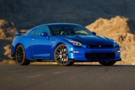 Különkiadásokkal búcsúzik a Nissan GT-R 23