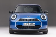 Benzinmotorral újult az ötajtós Mini Cooper 39