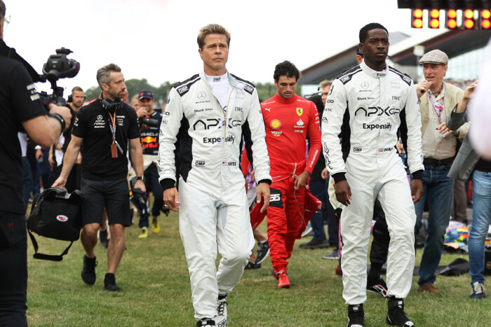 Kiderült, mikor láthatjuk Hamiltonék F1-es filmjét