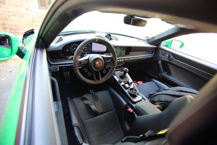 A legélesebb kés a fiókban – Vezettük a Porsche 911 GT3 RS-t 9 | Vezess A legélesebb kés a fiókban – Vezettük a Porsche 911 GT3 RS-t 9