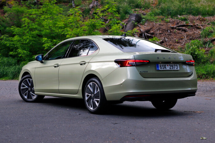 Cseh óriás, amibe nehéz belekötni 8