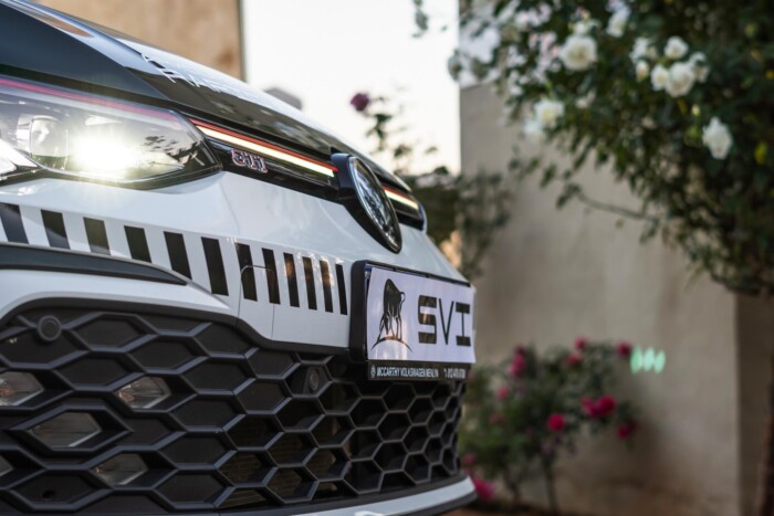 Az AK-47-estől is megvéd a páncélozott Golf GTI