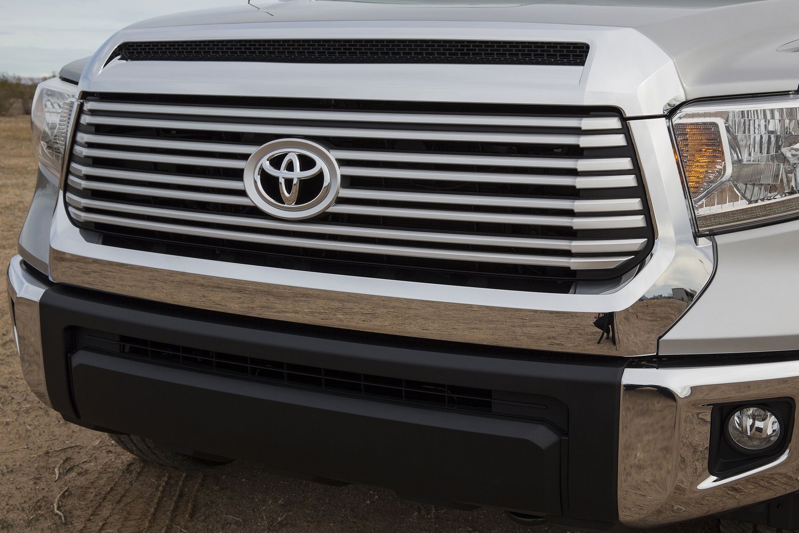 Hatévesen már a 1,5 millió kilométert karcolja ez a Toyota