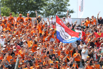 F1: Verstappen a fejére húzza a szurkolóit