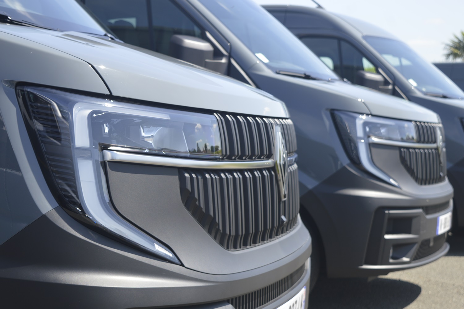 Magyarul is tud az új Renault-furgon