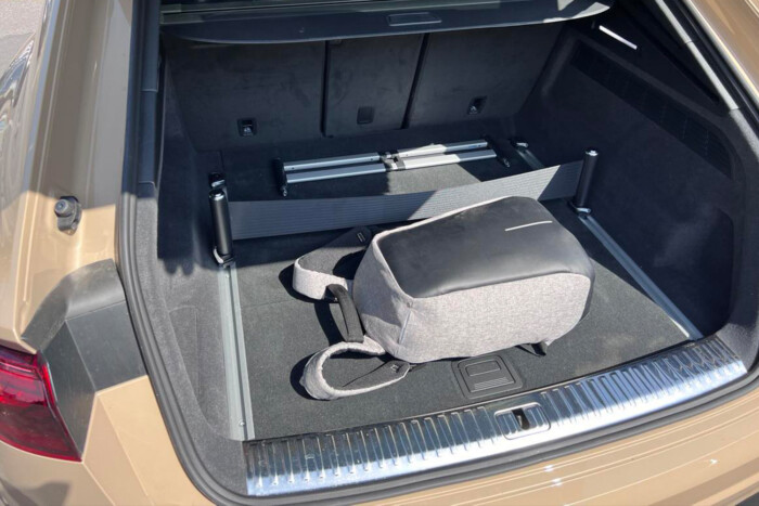 Csak bedobálod a csomagokat az autóba? Nagy hiba!