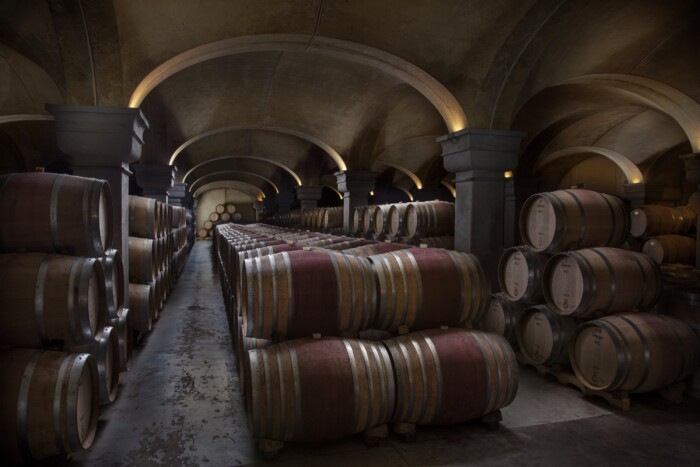 Luxusborhoz terveztek egyedi luxusautót 7