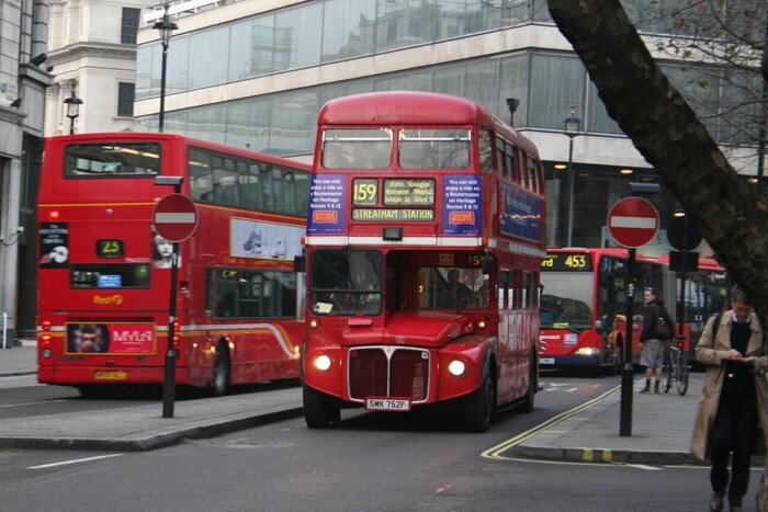 70 éves a világ leghíresebb emeletes busza