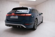 Élőben is szexi az Audi elektromos kombija! 57