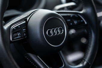 Pár ezres Audikkal segítik a rászorulókat