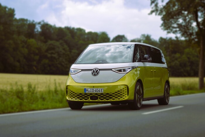 Hét ember is elfér a VW villanybuszában