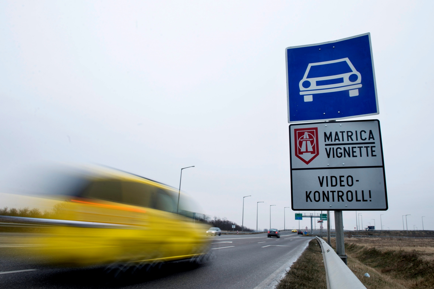 Hasznos újítást vezetnek be az autópálya-matricáknál