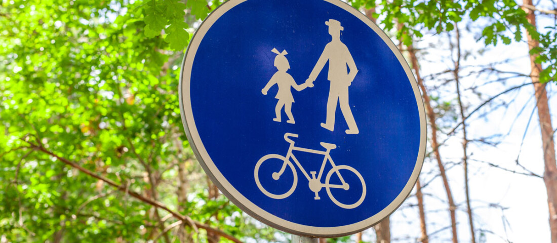 Elbújt rengeteg közlekedési tábla Budapesten