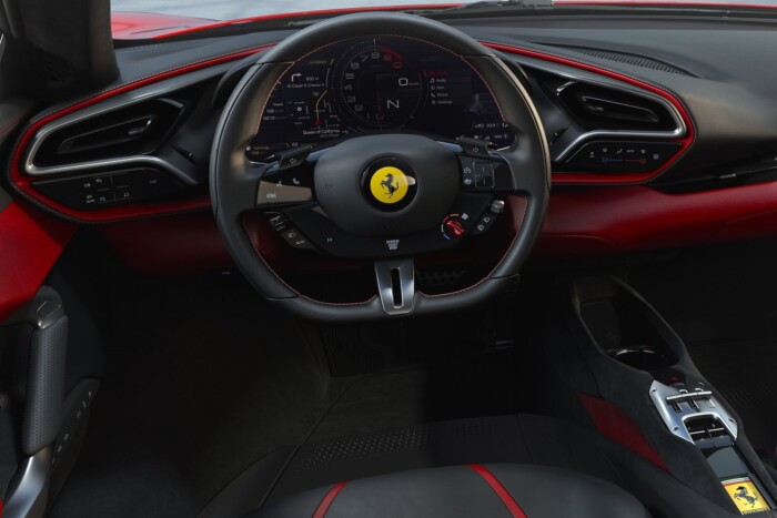 Nincs kegyelem, replikákat zúzott be a Ferrari