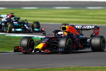 F1: Verstappen hónapokig rosszul látott, miután Hamilton kilökte