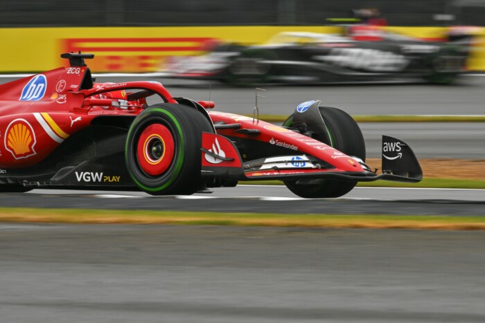 F1: Leclerc szakállára kísérletezett a Ferrari