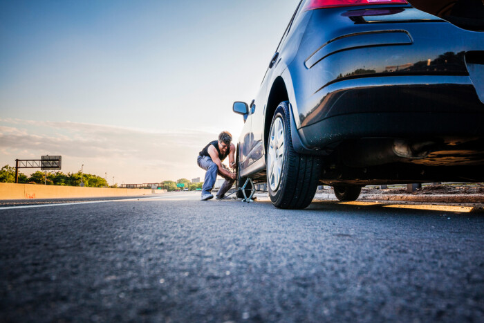 Tényleg hülyeség nyáron téli gumival járni?