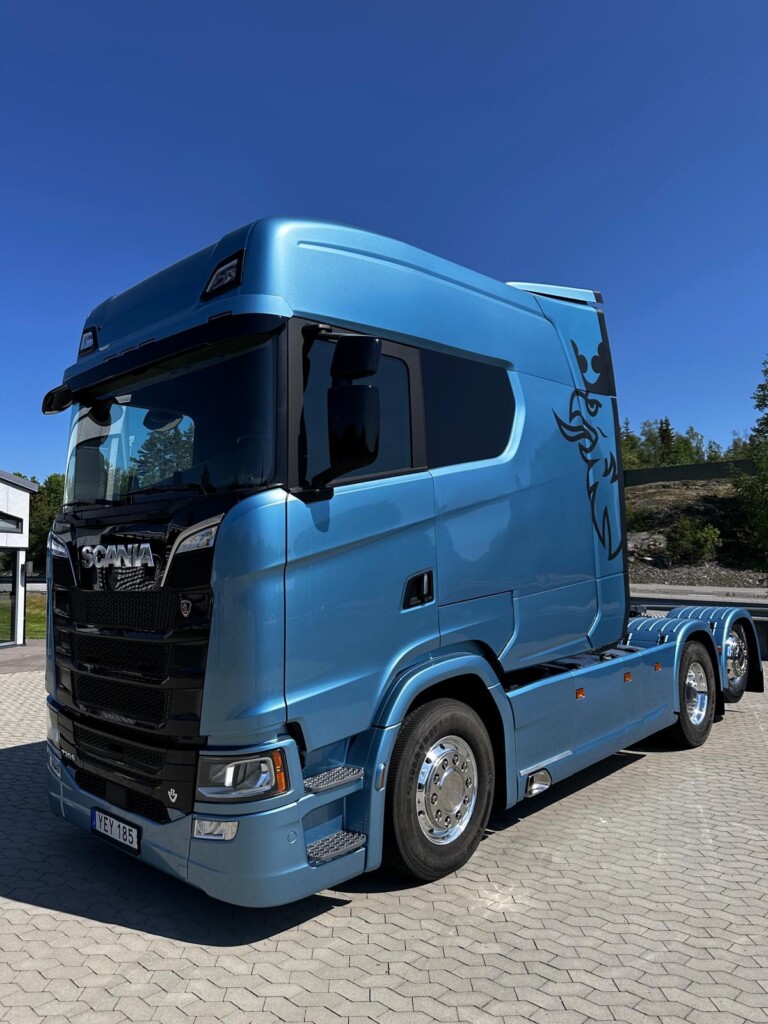 Scania 3 with large cab launched