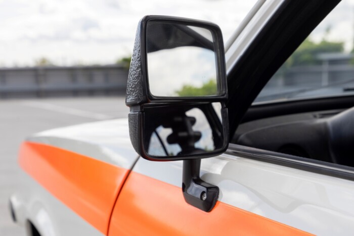 Rengeteg opeles életét mentette meg ez az autó