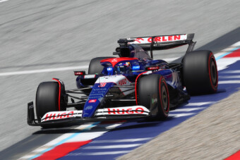 Luxusórát kapott a Forma-1-es kiscsapat