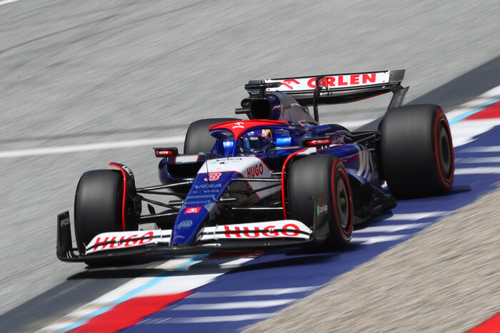 Luxusórát kapott a Forma-1-es kiscsapat